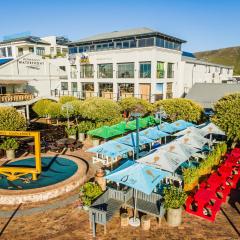 Hermanus Waterfront Boho Studio Apartment, Whale Coast Hideaway