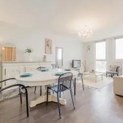 Appartement Lumineux 2 chambres avec parking