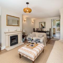 Charming 2 Bed Cottage in the Heart of Adderbury Pass the Keys