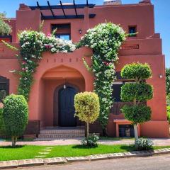 Villa Palmia piscine privée palmeraie Marrakech