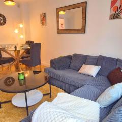 2 Bed Tamebridge and Bescot Train Station M5 M6 J9 and J7