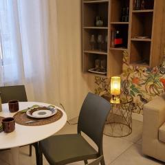 Florence Tropical Suite