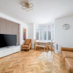 JOIVY 2-bed flat near Notting Hill