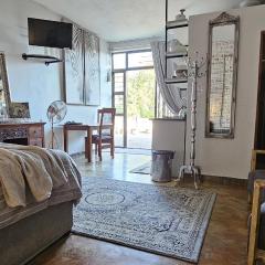 Upstairs R-3 Self Catering Unit