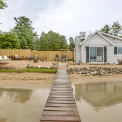 Beach Access and Dock Little Traverse Lake Cottage!