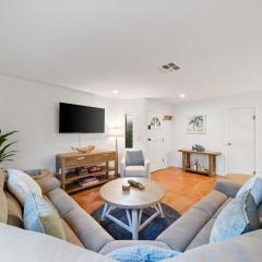 Cozy La Jolla Bungalow Near Beach & Village