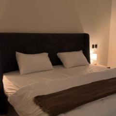 غرفه وصاله مريحه بدخول ذكي