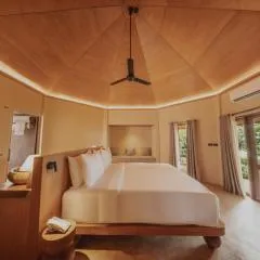 Kira Baya Koh Samed