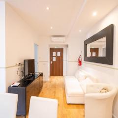 La Marmora 3 bedroom apartment near Galleria dell'Accademia