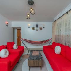 B8- FULLY FURNISHED AND SERVICED 2 Bedroom Apartment in WESTLANDS NAIROBI with Back Up Power Generator