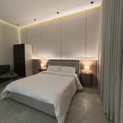 استديو بسعر رائع