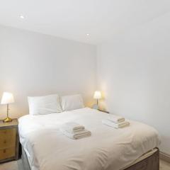 GuestReady - Modern 1BR Retreat in Battersea