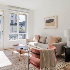 Blueground Pleasant Hill balcony nr Park SFO-1906