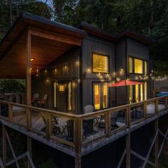 Modern Luxury Cabin W Hot Tub