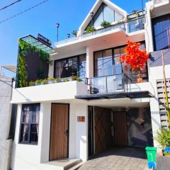 Quattrick Villa