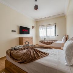 Cocon Sable piscine et parking