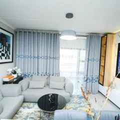 Waterfall luxe apartment