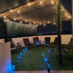 Departamento y Terraza Privada, Grill, Alberca y Aire Acondicionado