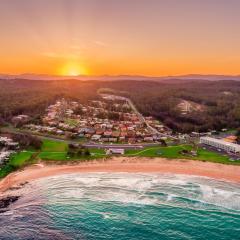 Malua Bay Treehouse, Walking Distance to Beach
