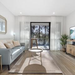 Stylish 1-Bed Apartment with Rooftop Access