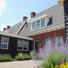 Holiday home with whirlpool and sauna in a quiet area in Zeeland