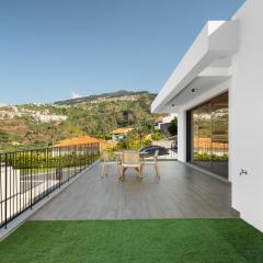 Dori's Modern Retreat by TMLC