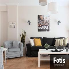 Spacious Central Flat in the heart of Athens!