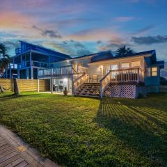 Hideaway at Redhead Road