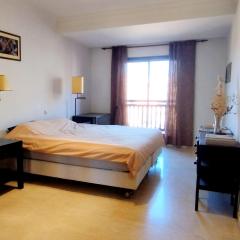 Room in a cosy high-standing apartment centrally located in Marrakesh