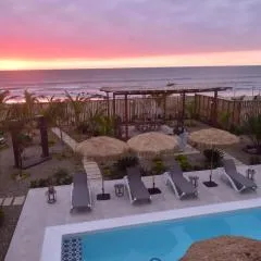 Cocolobos Beach Resort