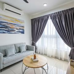 Stylish M Vertica 3 Bedroom Walk to MRT Velocity Mall