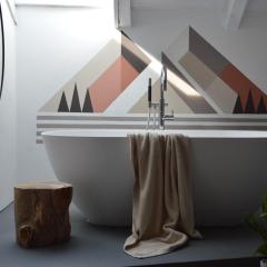 Mountain Suite with tub and view, Alpine design