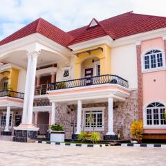 5 Star Villa Hotel