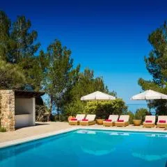 Elegant Villa Retreat in Banyalbufar, 1022