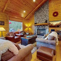 Moonridge Branchwater Lodge with Hot Tub & Game Loft Near Bear Mountain