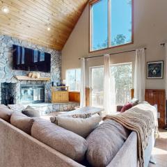 4BR Mountainview Dog Friendly Hot Tub Patio