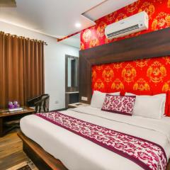 Hotel Royals Grand Galaxy