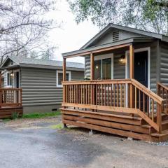 Columbia Cabins Cabin 4