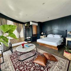 55-SQM Urban Cabin in Poblacion Makati