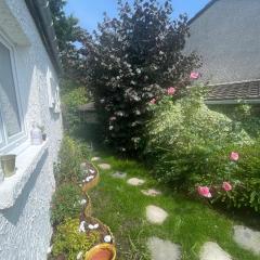 Maison cosy avec jardin & parking, proche Disney