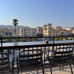 BLUE LINE Coliving