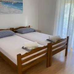 Jakov