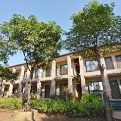 Hotel O Midway Park Resort