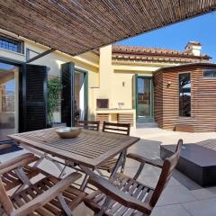 YCH-Splendido attico con terrazzo a San Giovanni