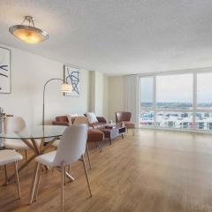 Marina Edge Bright 1BR 1BA Condo by the Beach