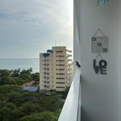 Luxury suite 10th floor near the beach