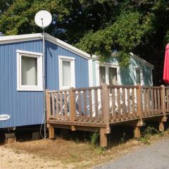 Cabane spacieuse avec terrasse au calme, idéale pour 8 personnes - API-1-52-790