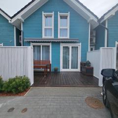 Mėlyna banga kotedžas Monciškėse