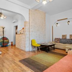 Historic Heart Apartment