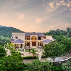 Sol - A Hilltop Villa in Udaipur